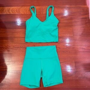 NWOT Lululemon Workout Set